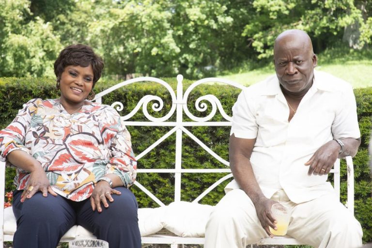 qu-est-ce-qu-on-a-tous-fait-au-bon-dieu